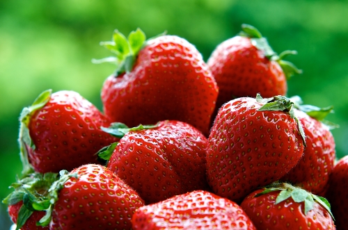 FNI fresh strawberries