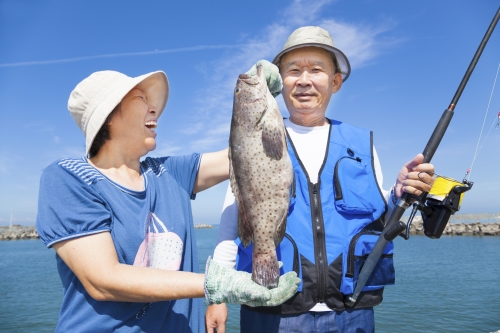 FNI asian elderly fish